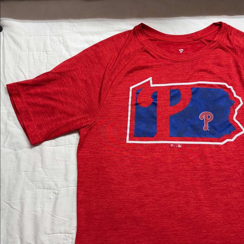 Fanatics Philadelphia Phillies MLB Red Short Sleeve Dri-FIT Performance Tee - Picture 4 of 6